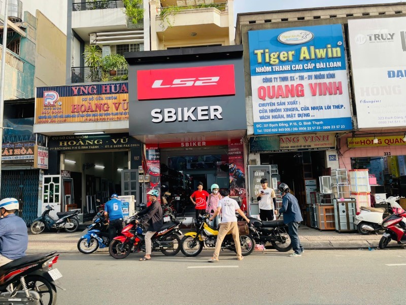 Givi Box в районе Фу Нгуан – официальный дистрибьютор SBIKER